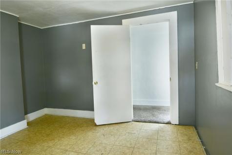 304 Cherry Avenue Niles OH 44446