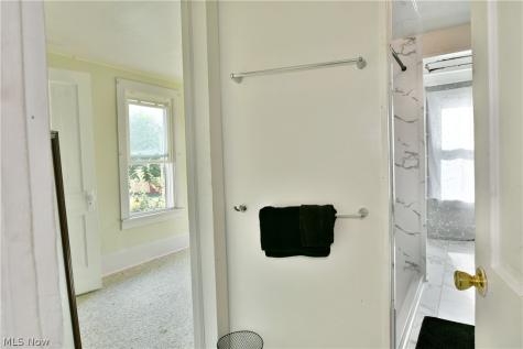304 Cherry Avenue Niles OH 44446