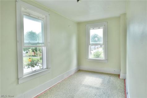 304 Cherry Avenue Niles OH 44446