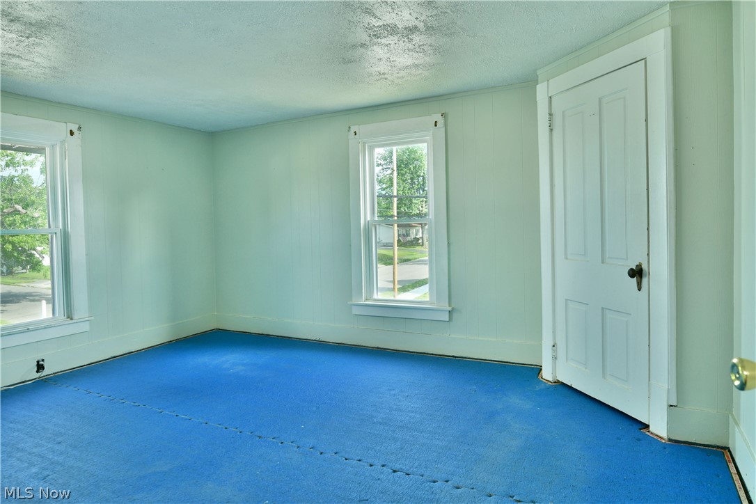 304 Cherry Avenue Niles OH 44446