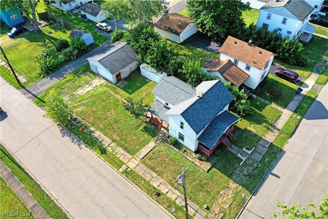 304 Cherry Avenue Niles OH 44446