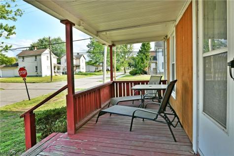304 Cherry Avenue Niles OH 44446