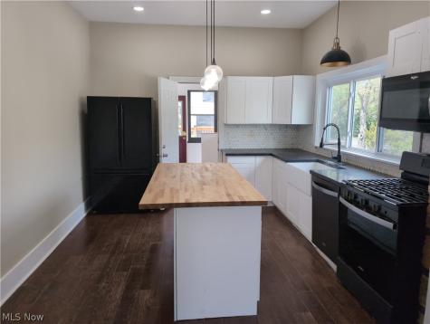 8217 Park Avenue Garrettsville OH 44231