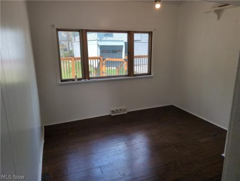 8217 Park Avenue Garrettsville OH 44231