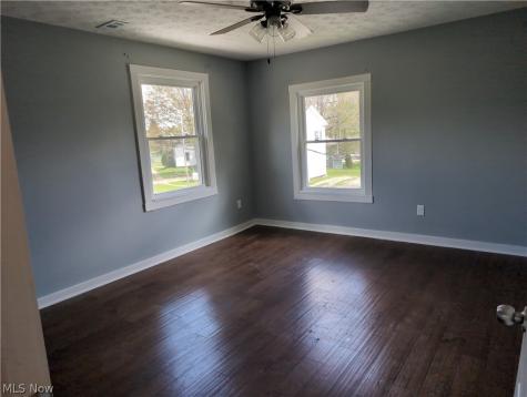 8217 Park Avenue Garrettsville OH 44231