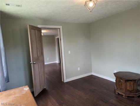 8217 Park Avenue Garrettsville OH 44231
