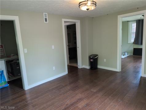 8217 Park Avenue Garrettsville OH 44231