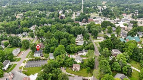 8217 Park Avenue Garrettsville OH 44231