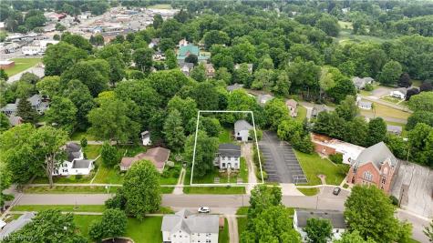 8217 Park Avenue Garrettsville OH 44231