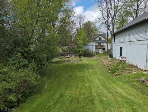 8217 Park Avenue Garrettsville OH 44231