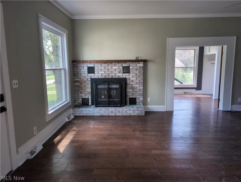 8217 Park Avenue Garrettsville OH 44231
