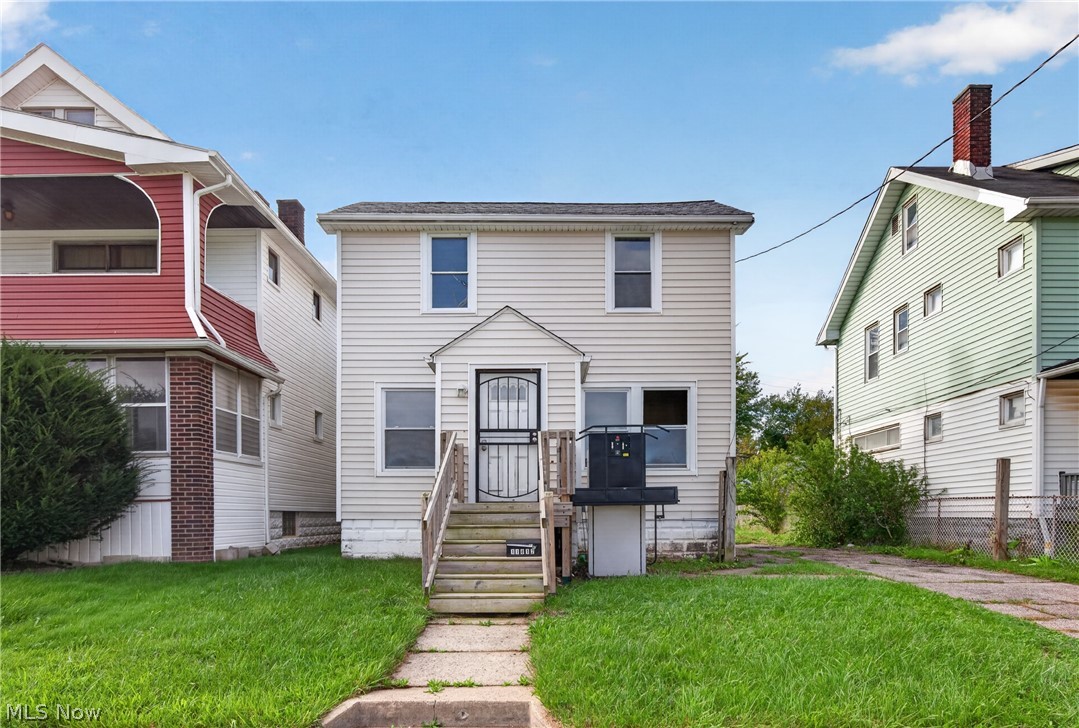 11812 Angelus Avenue Cleveland OH 44105