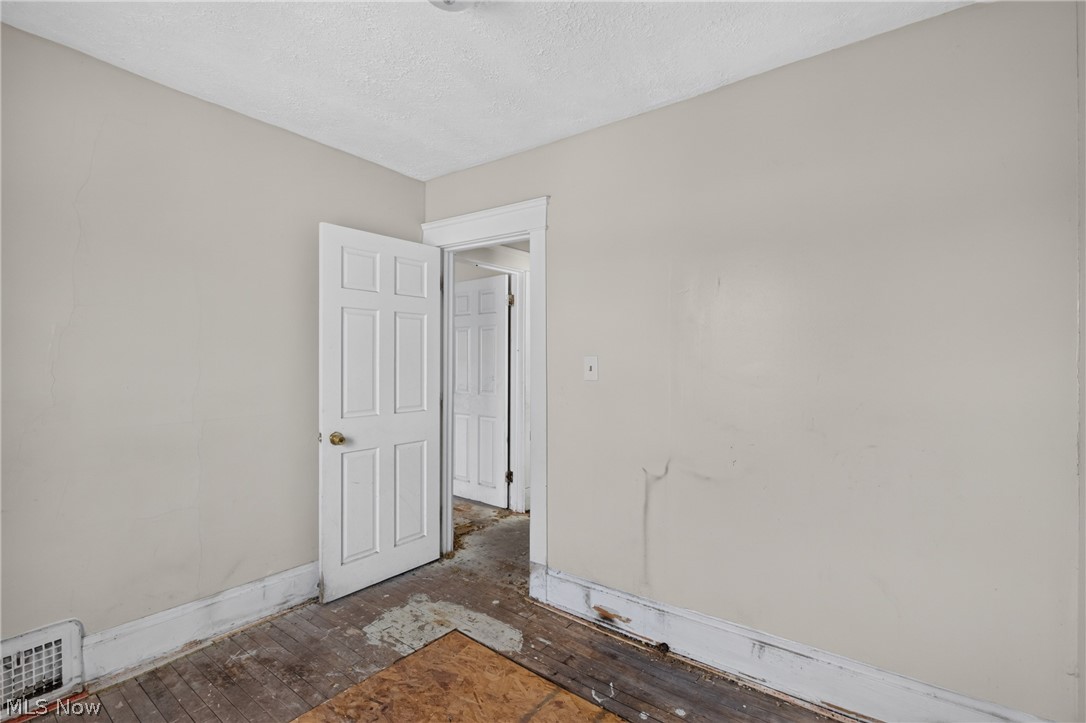 11812 Angelus Avenue Cleveland OH 44105