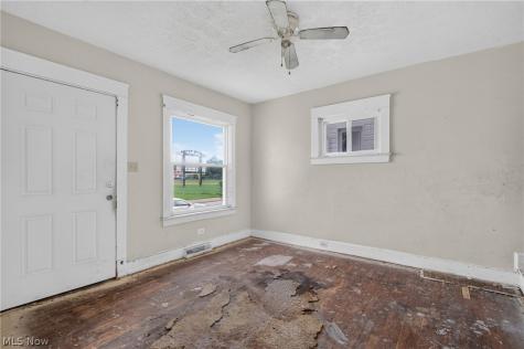 11812 Angelus Avenue Cleveland OH 44105
