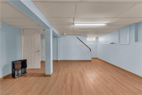 4366 W 182nd Street Cleveland OH 44135