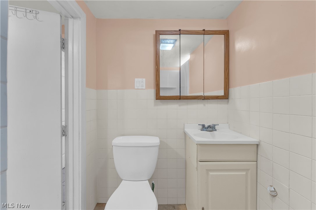 4366 W 182nd Street Cleveland OH 44135