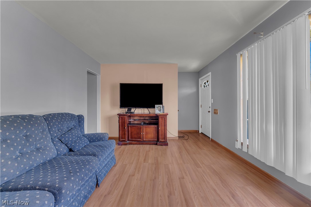 4366 W 182nd Street Cleveland OH 44135