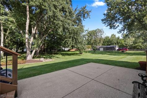 2520 Center Road Avon OH 44011