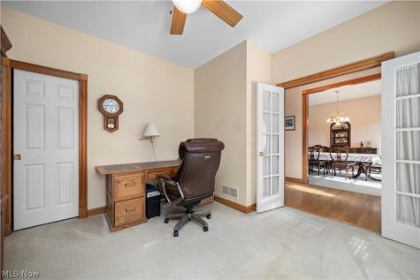 2520 Center Road Avon OH 44011