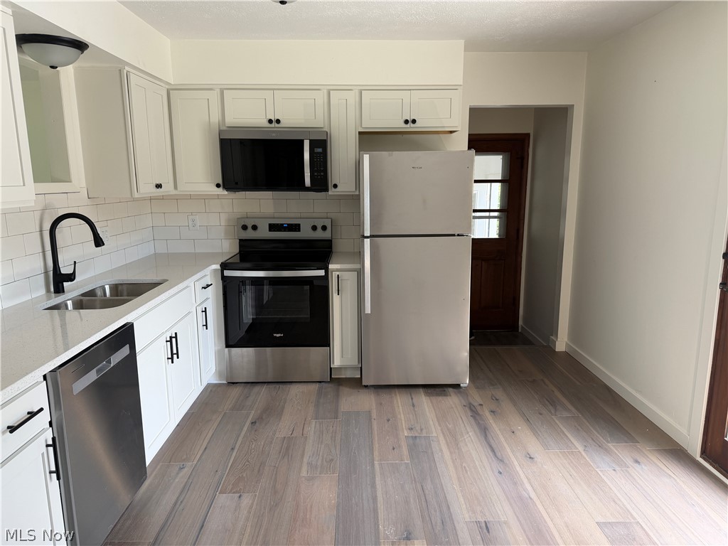 17964 Glendale Avenue Lake Milton OH 44429