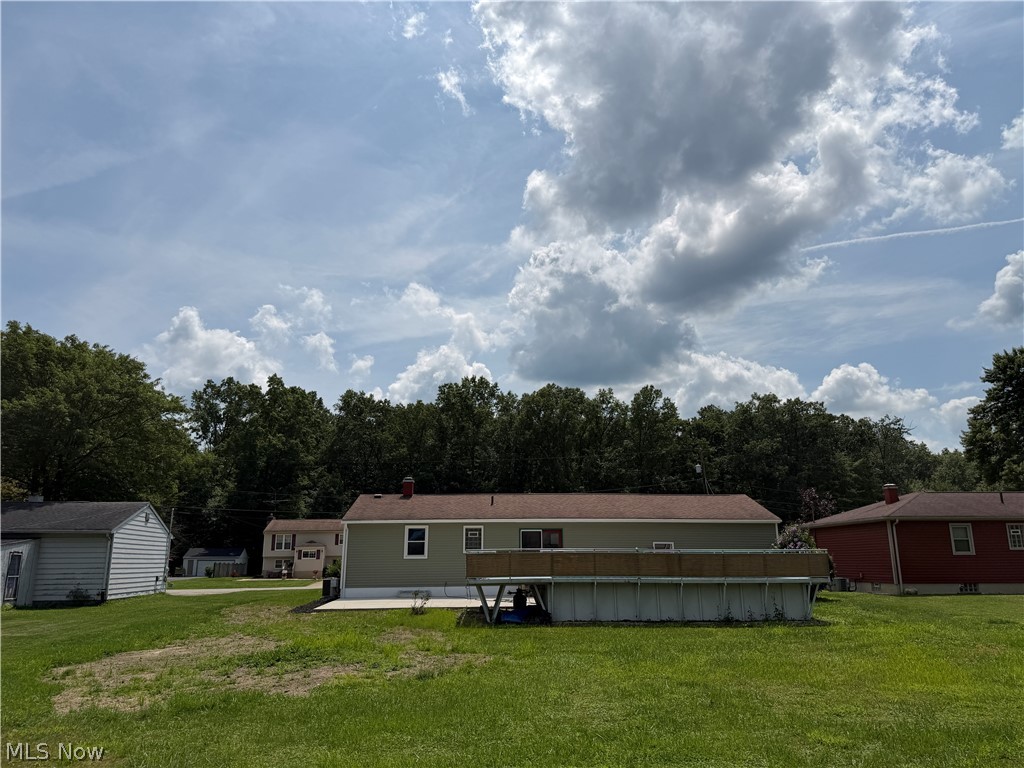 17964 Glendale Avenue Lake Milton OH 44429