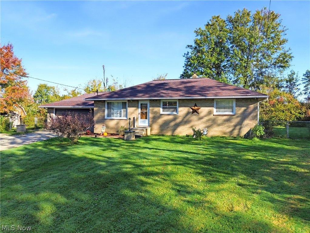 52 Bettie Lane Brunswick OH 44212