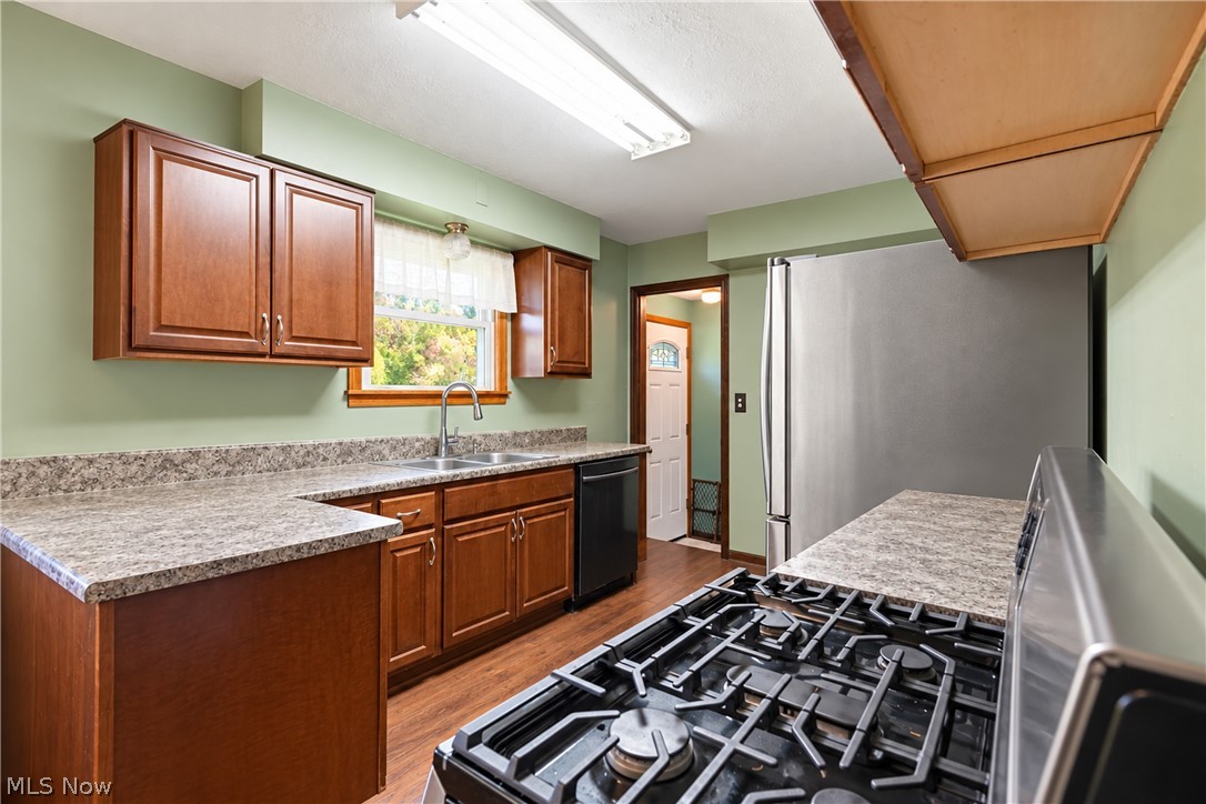 52 Bettie Lane Brunswick OH 44212