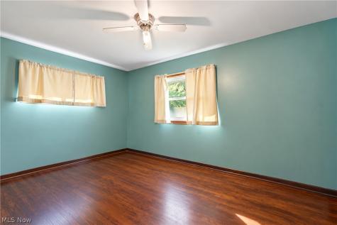 52 Bettie Lane Brunswick OH 44212