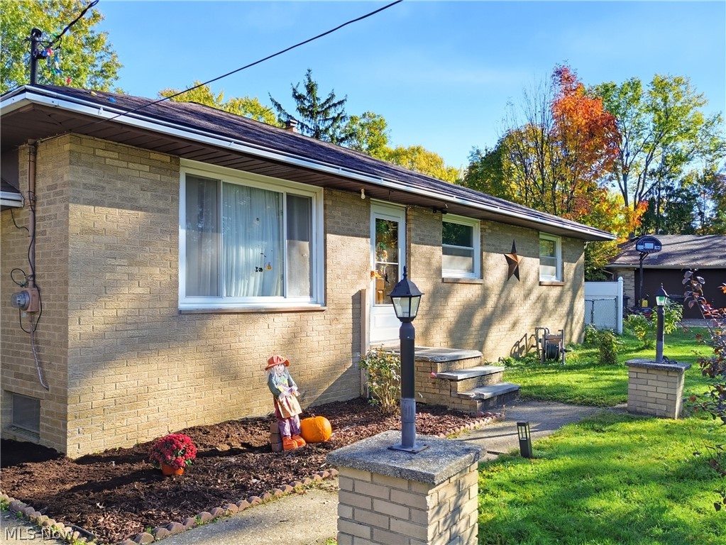 52 Bettie Lane Brunswick OH 44212