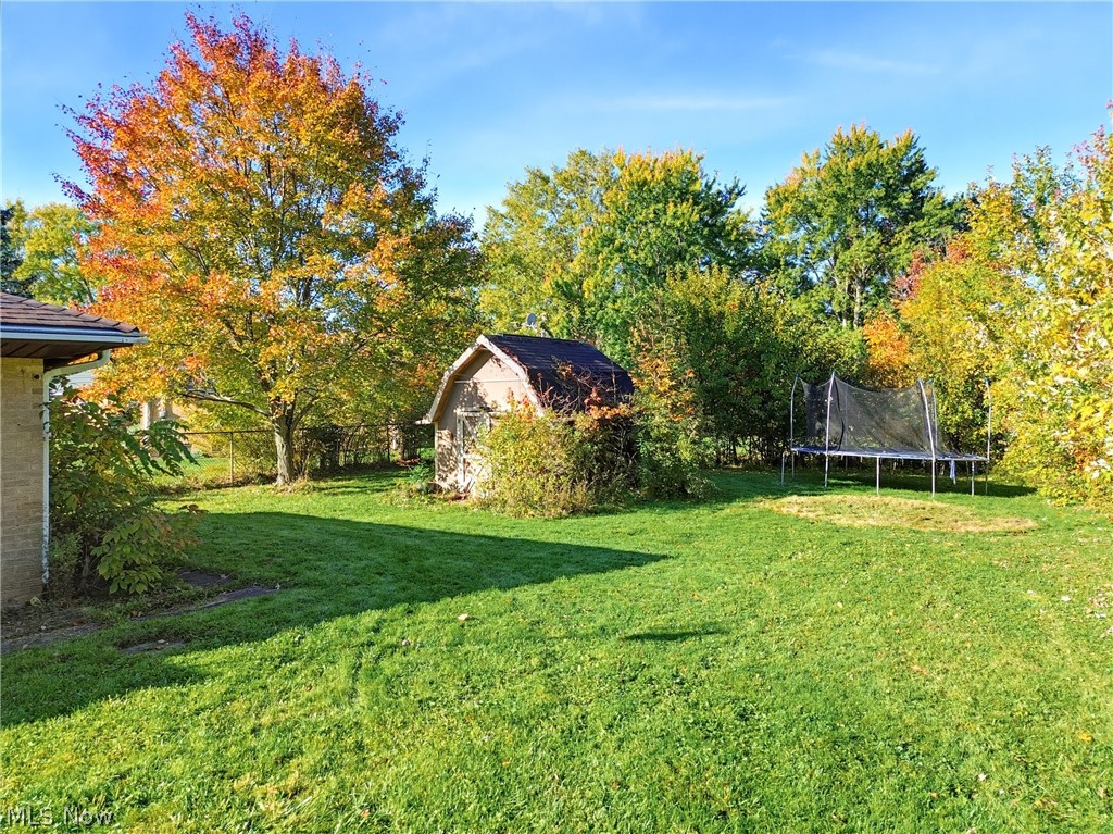 52 Bettie Lane Brunswick OH 44212