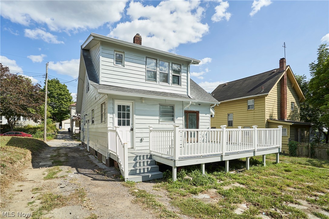 2154 12th Street SW Akron OH 44314