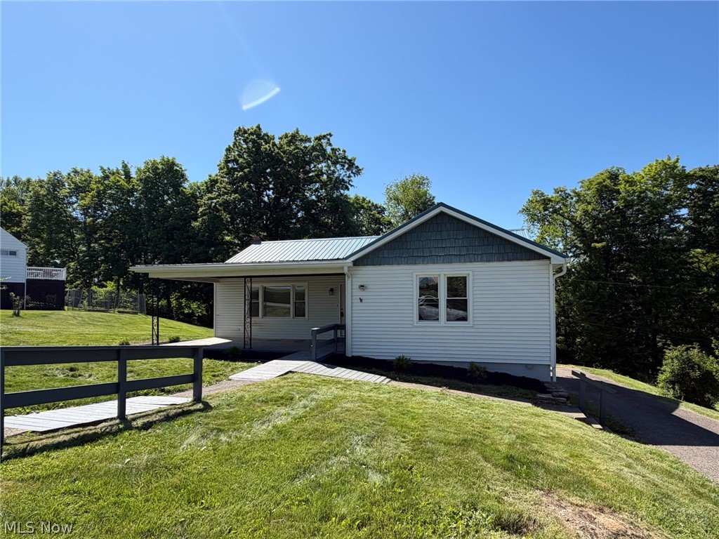 1085 Overlook Drive Wintersville OH 43953