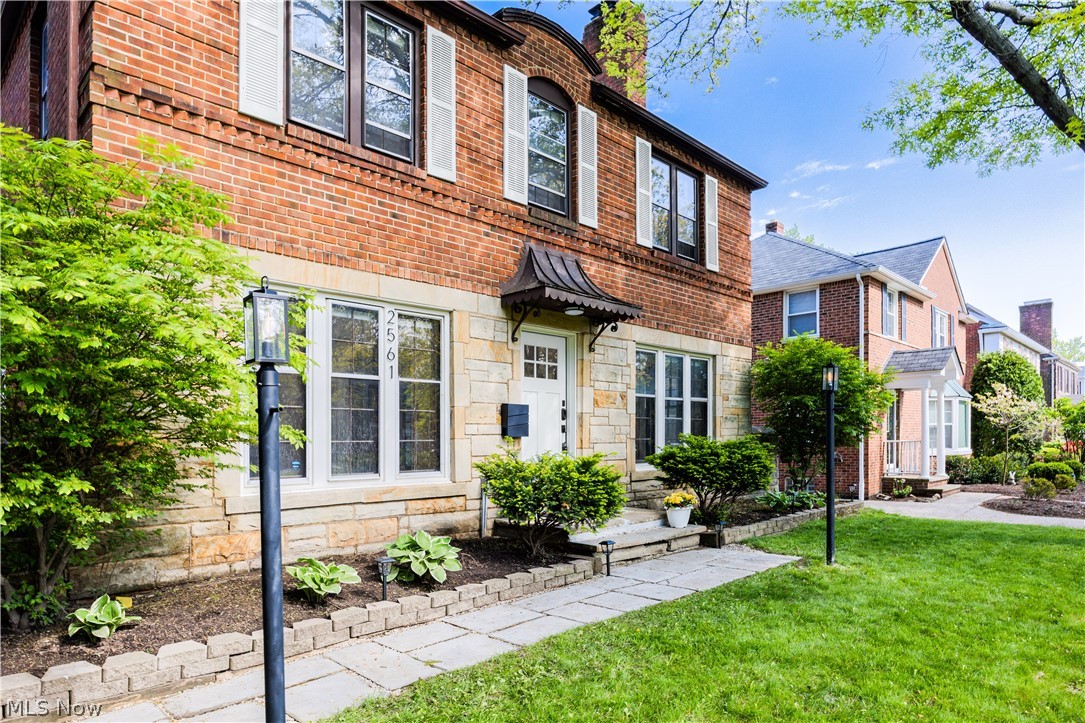 2561 Charney Road University Heights OH 44118