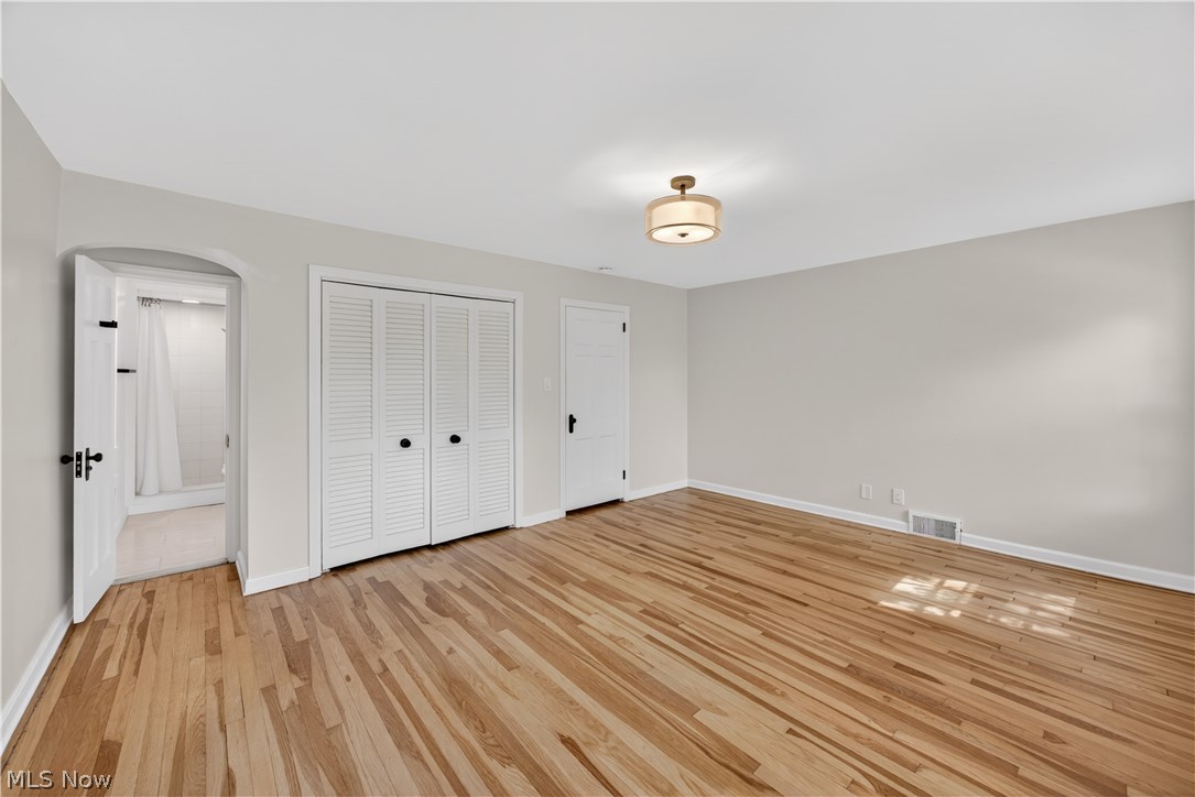 2561 Charney Road University Heights OH 44118