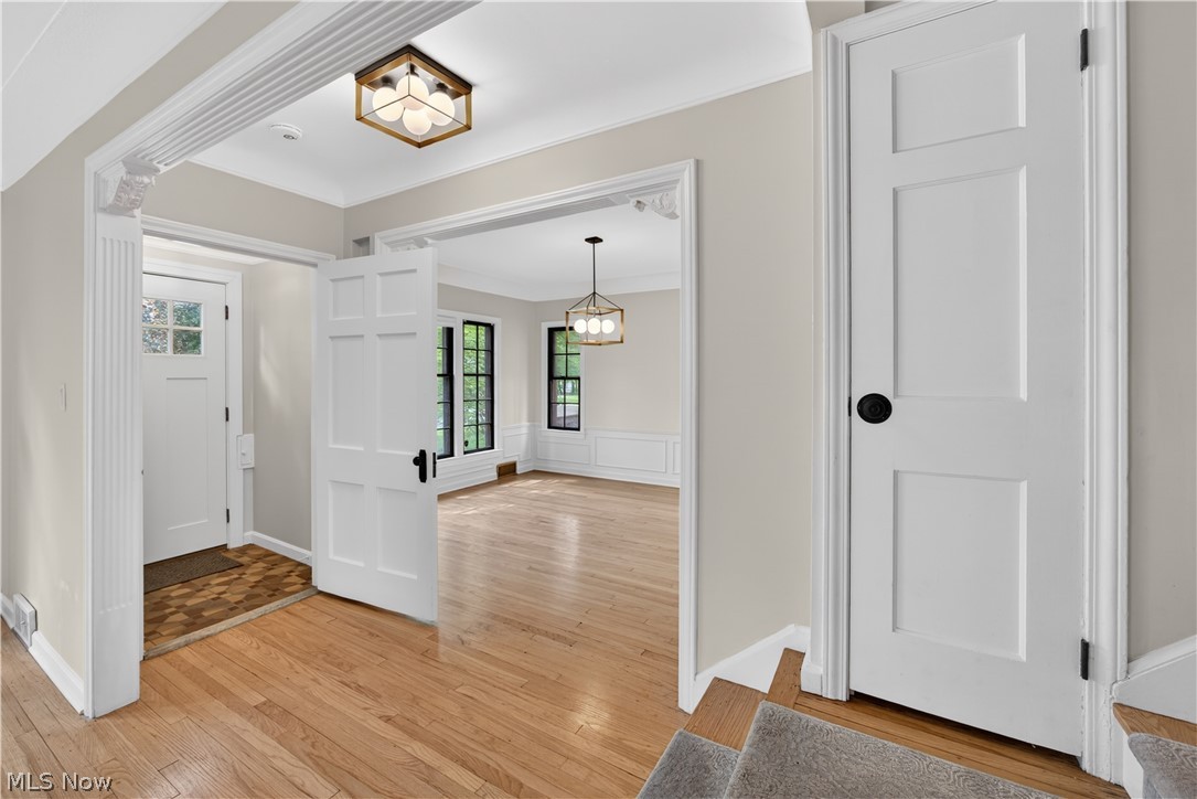 2561 Charney Road University Heights OH 44118