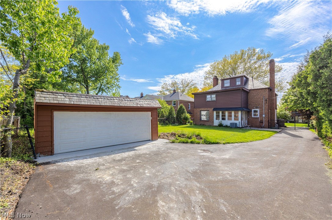 2561 Charney Road University Heights OH 44118