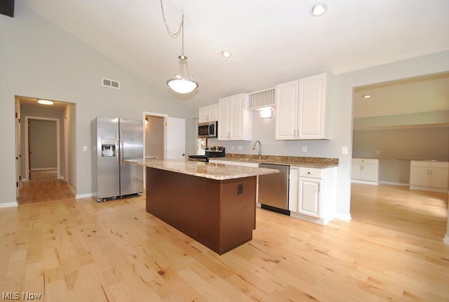 7101 Ivy Court Mentor OH 44095