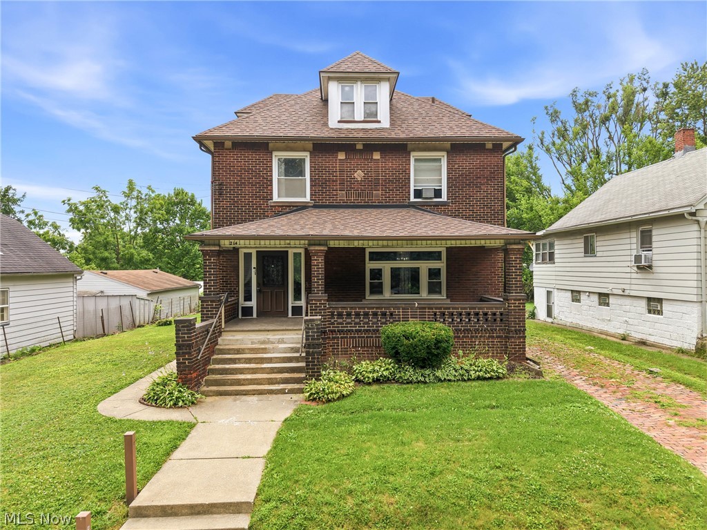 214 6th Street Campbell OH 44405