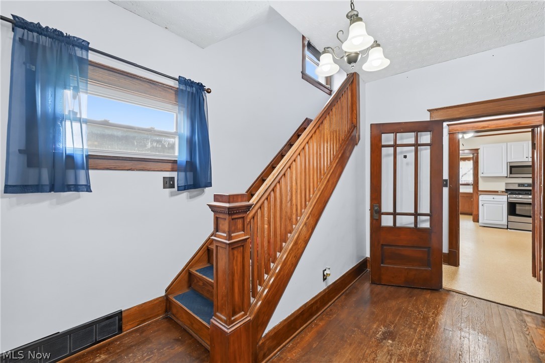 214 6th Street Campbell OH 44405