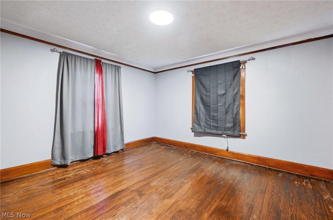 214 6th Street Campbell OH 44405