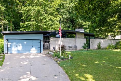 1165 E Highland Avenue Wooster OH 44691