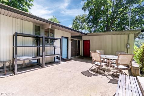 1165 E Highland Avenue Wooster OH 44691