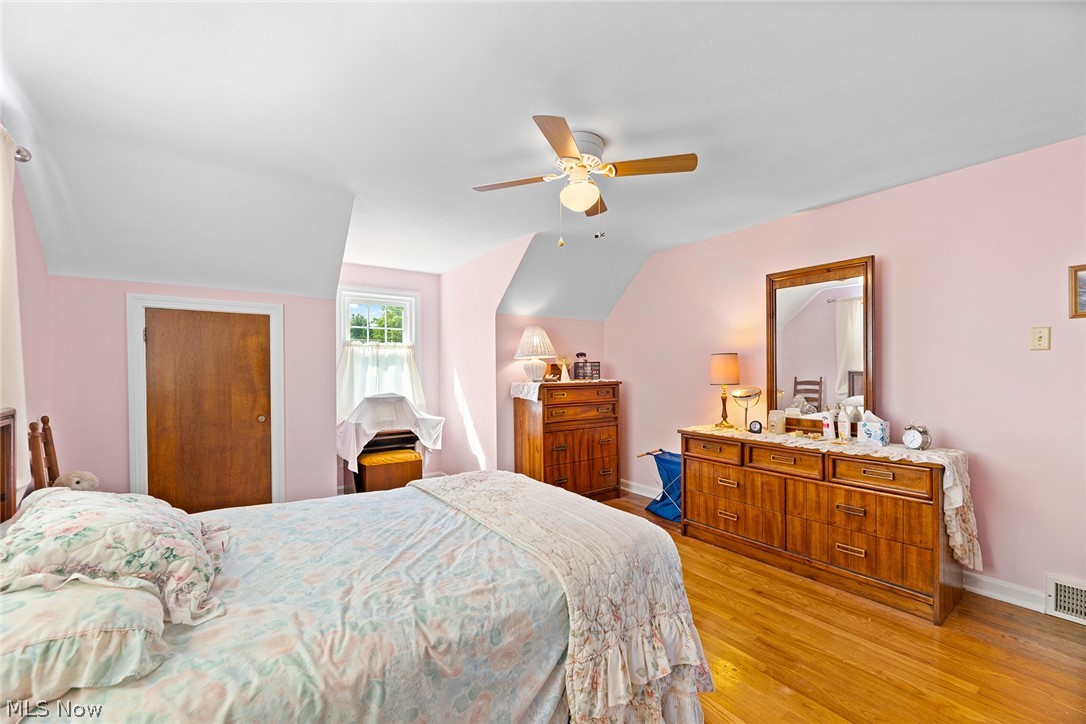 691 E Ford Avenue Barberton OH 44203