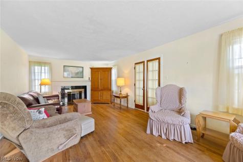 691 E Ford Avenue Barberton OH 44203