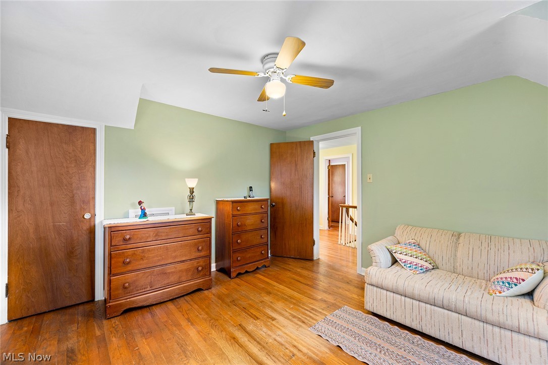 691 E Ford Avenue Barberton OH 44203