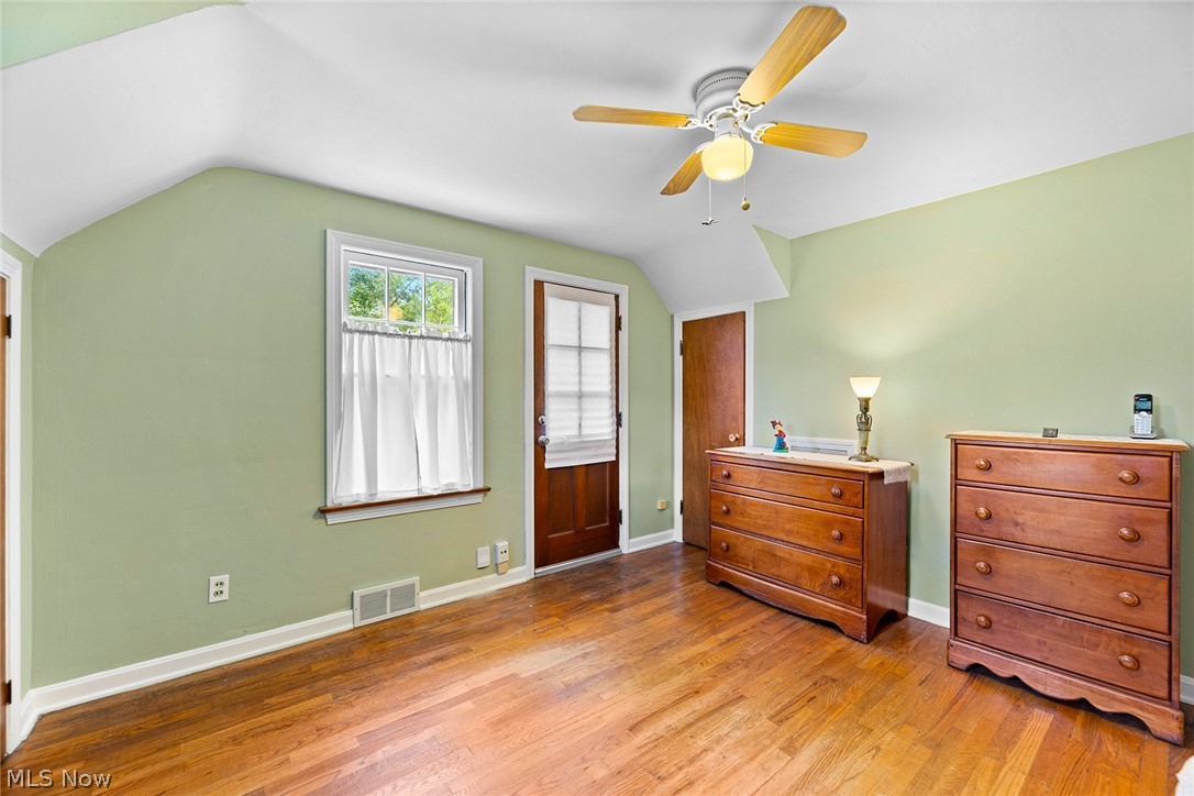 691 E Ford Avenue Barberton OH 44203