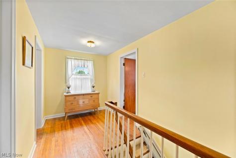 691 E Ford Avenue Barberton OH 44203
