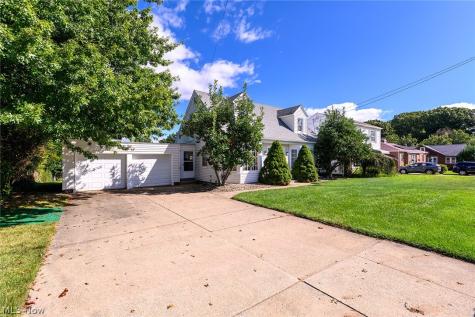 691 E Ford Avenue Barberton OH 44203