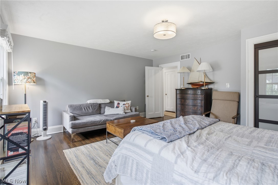 15712 Chadbourne Road Shaker Heights OH 44120