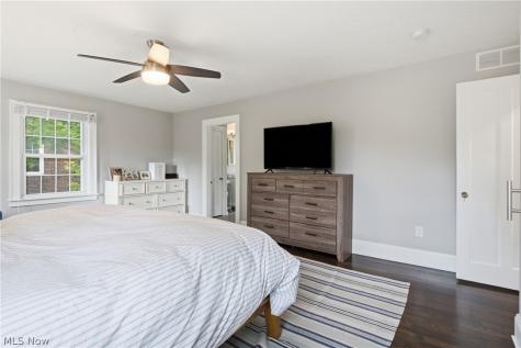 15712 Chadbourne Road Shaker Heights OH 44120